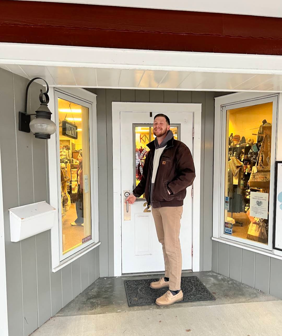 It's Rabbit walking into the shop
